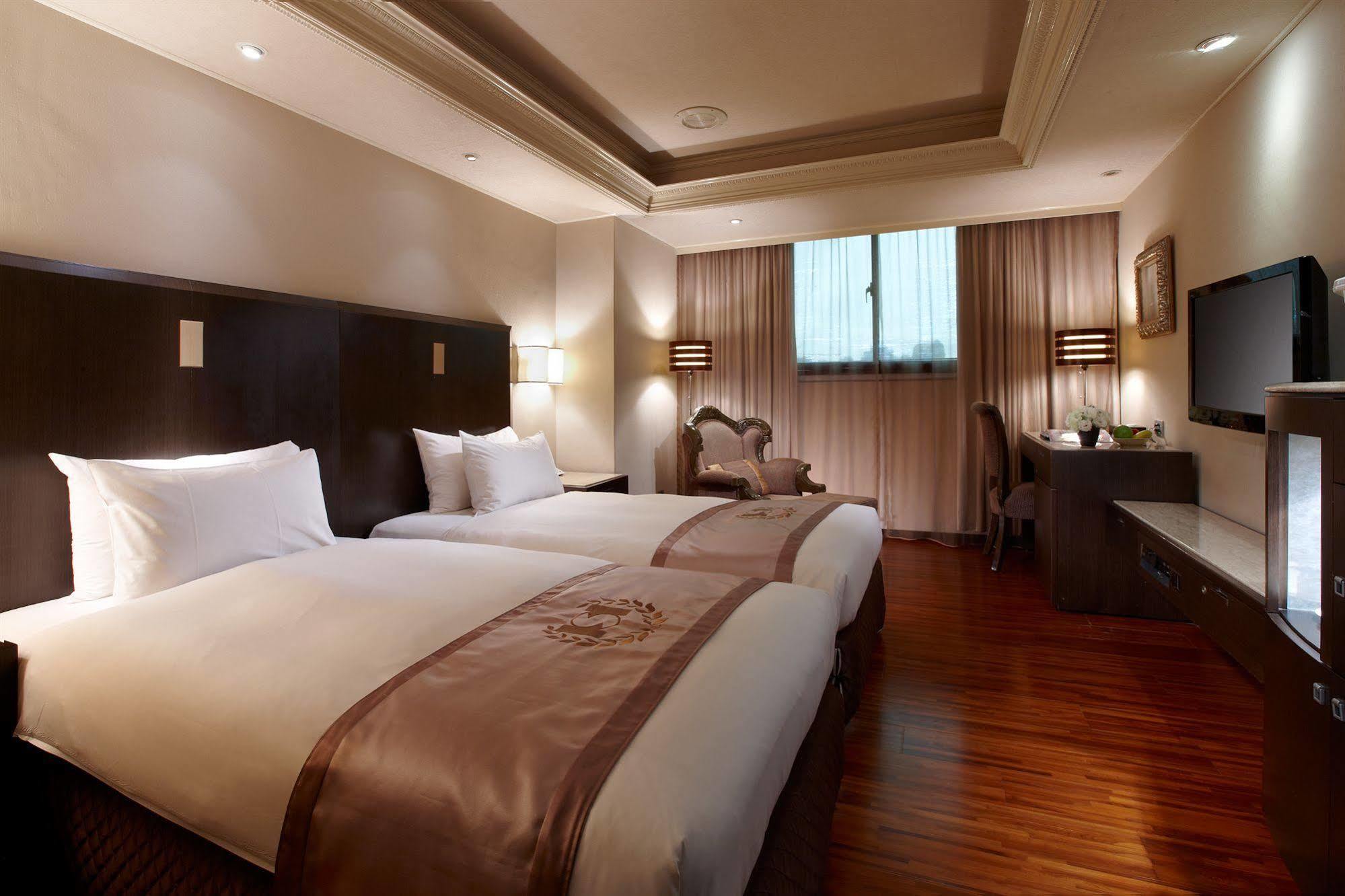 Taipei Charming City Hotel Dış mekan fotoğraf